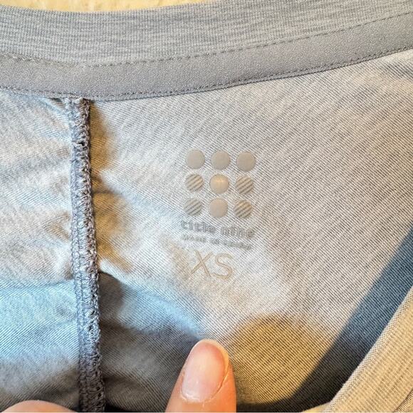 Title Nine Light Blue Ruched Long Sleeve Tee Shirt Womens XS Casual Gorpcore Top - Picture 8 of 10